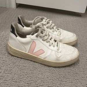 Veja sneakers